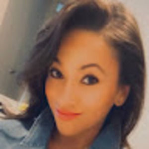 Meet your Posher, Blanca